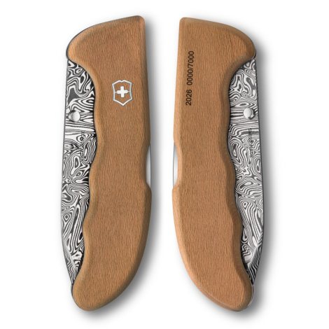Nůž Victorinox 0.9410.J26 Evoke Wood Damast limitovaná edice 2026