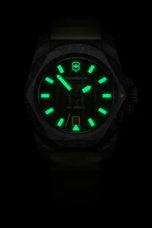 Hodinky Victorinox 242021.1 I.N.O.X.