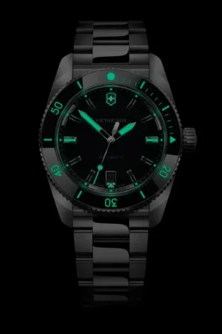 Hodinky Victorinox 242105  Maverick Automatic