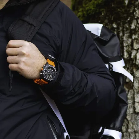 Watches Luminox XB.3749