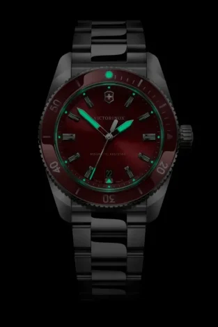 Hodinky Victorinox 242098 Maverick