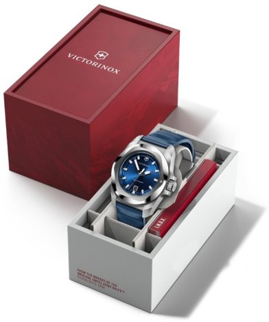 Hodinky Victorinox 242084  I.N.O.X.
