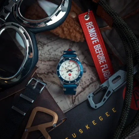 Watches AVI-8 AV-4103-03 Tuskegee Airmen Limited Edition