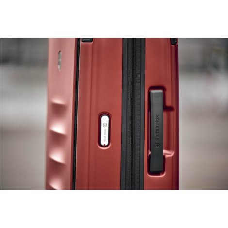 Victorinox 611762 Spectra 3.0 Expandable Large Suitcase, Red