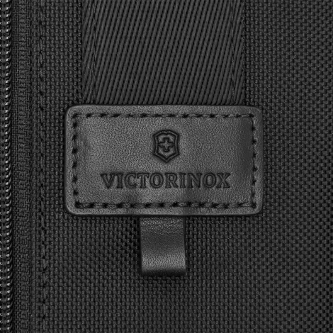 Mythic Freqeuent Flyer Carry-On Victorinox 653462 Black