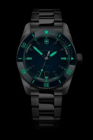 Hodinky Victorinox 242106  Maverick Automatic