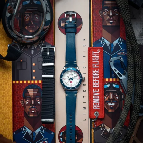 Watches AVI-8 AV-4103-03 Tuskegee Airmen Limited Edition
