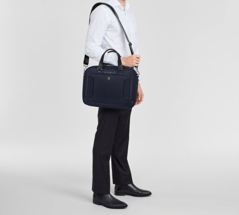Victorinox 653647 Werks Traveler 7.0 Compact Expandable Blue Bag