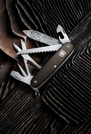 Pocket knives