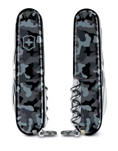 Kapesní nůž Victorinox Huntsman 1.3713.942 Navy Camouflage