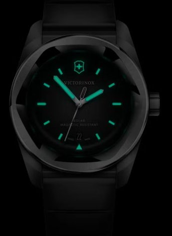 Hodinky Victorinox 242054 Concept One Solar