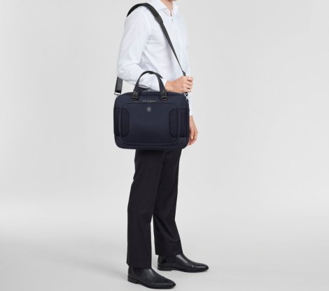 Victorinox 653649 Werks Traveler 7.0 Deluxe Blue Bag