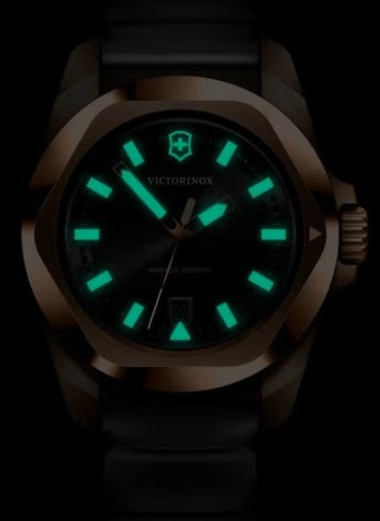 Hodinky Victorinox 242089  I.N.O.X