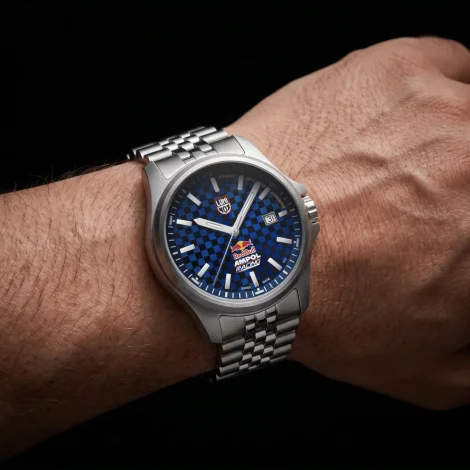 Watches Luminox  XL.2523.ARB.N Red Bull AMPOL Racing Limited