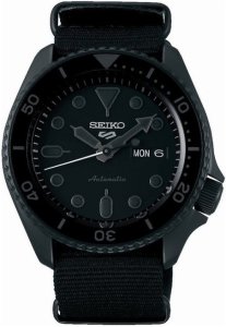 Hodinky Seiko SRPD79K1