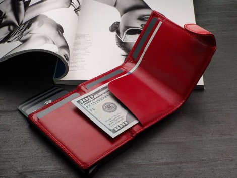 Peněženka Pularys 173913111 SOLO MAX RFID Červená