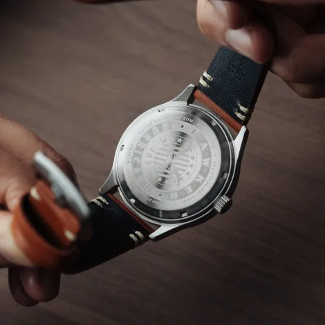 Hodinky AVI-8 AV-4094-01