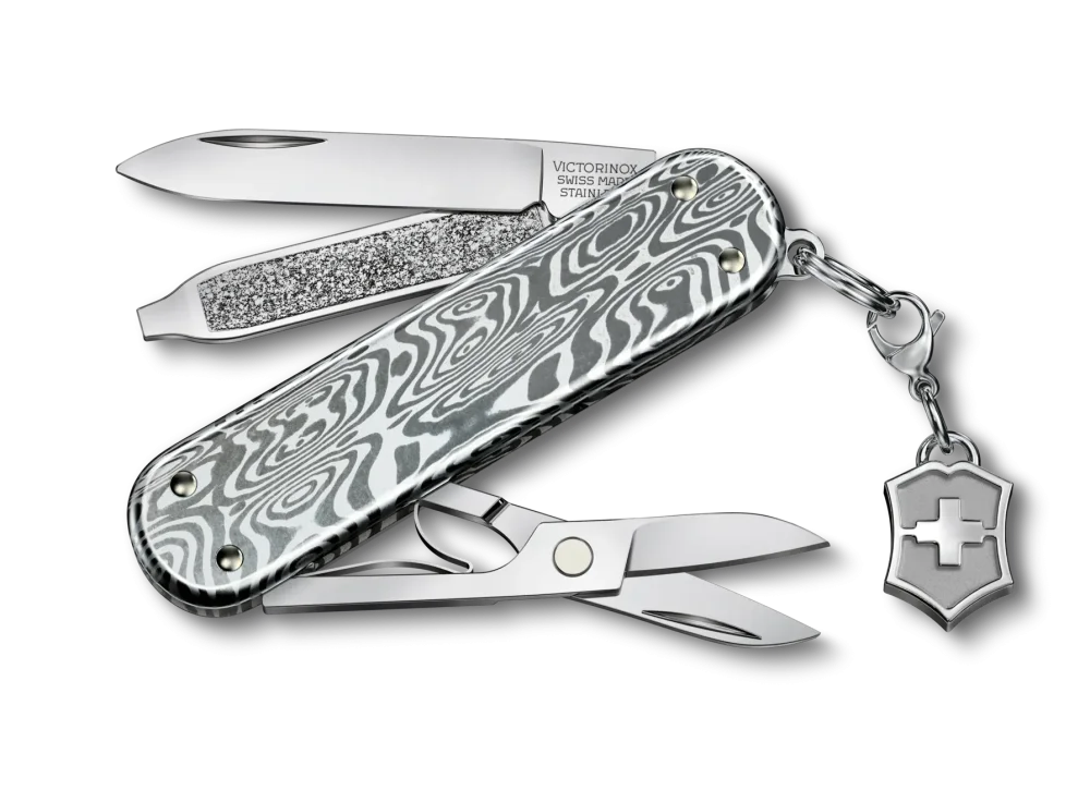 Levně Kapesní nůž Classic SD Brilliant Damast Victorinox 0.6221.34